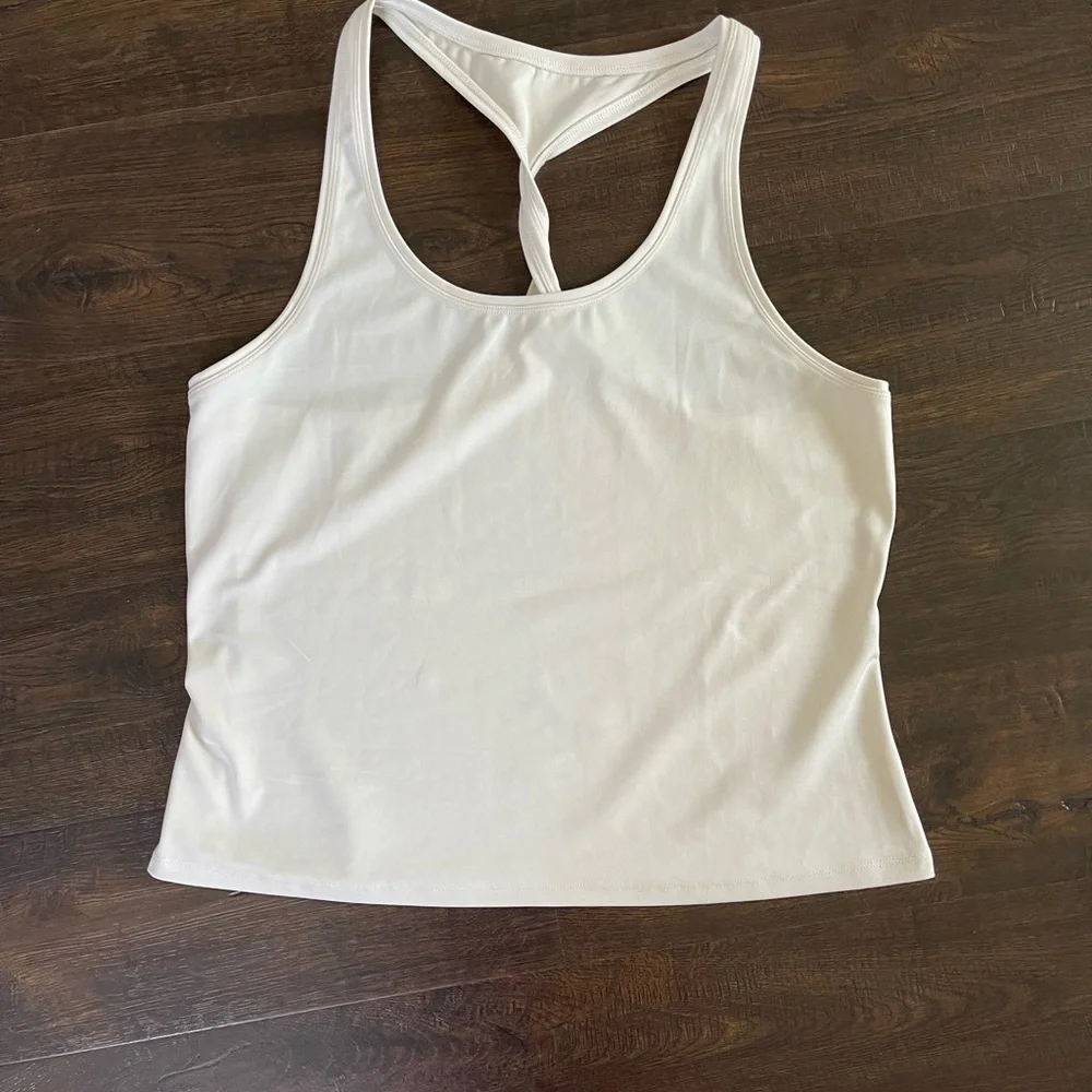 THE NORTH FACE Dune Sky Performance Tank Moisture Wicking Off White NWOT Medium - Picture 8 of 12
